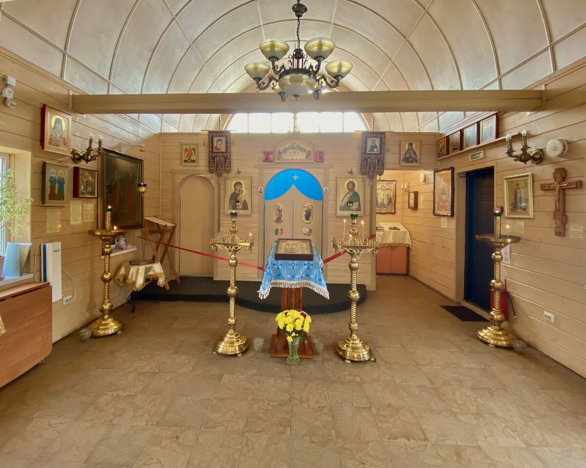 Церковь Петра и Павла (временная), Иркутск (Иркутск, город, Иркутская область). интерьер и убранство