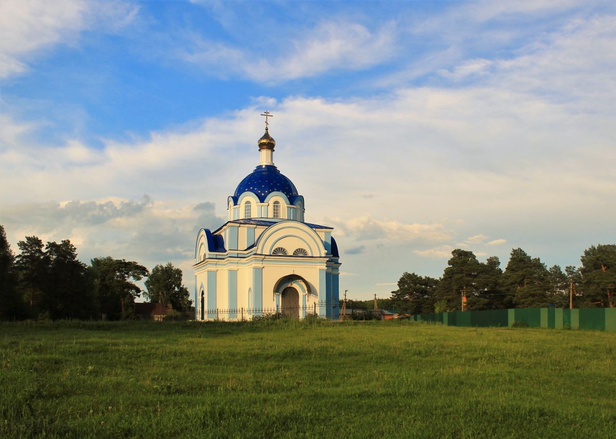 Троице-Сканов женский монастырь. Часовня Трубчевской иконы Божией Матери, Сканово (Наровчатский район, Пензенская область). общий вид в ландшафте, Общий вид с запада