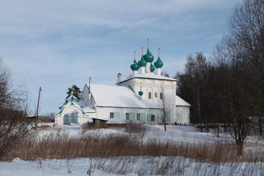 Церковь Николая Чудотворца, Бор (Некрасовский район, Ярославская область). общий вид в ландшафте
