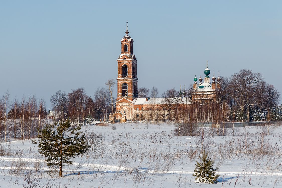 Церковь Петра и Павла, Петропавловское (Некрасовский район, Ярославская область). фасады