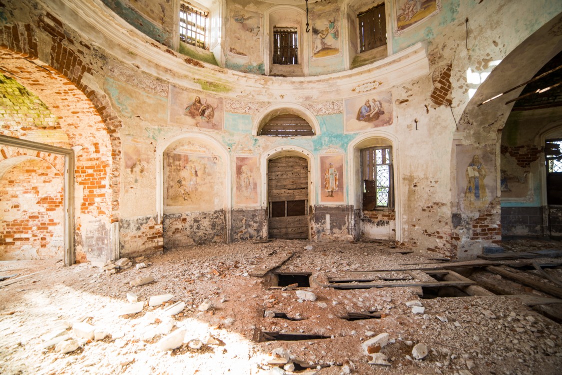 Церковь Смоленской иконы Божией Матери, Кочемли (Кашинский городской округ, Тверская область). интерьер и убранство