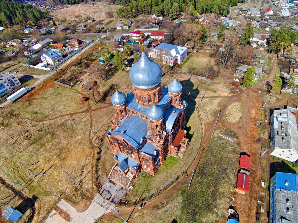 Казанский Даниловский женский монастырь, Горушка (Даниловский район, Ярославская область). общий вид в ландшафте