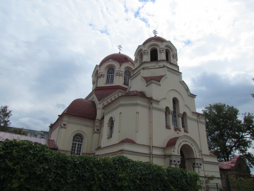 Вильнюс. Церковь Михаила Архангела. фасады