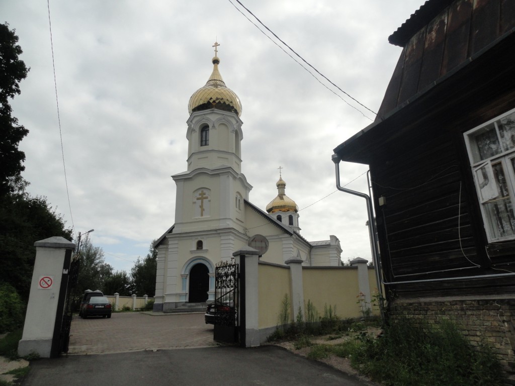 Вильнюс. Моленная Покрова Пресвятой Богородицы. фасады