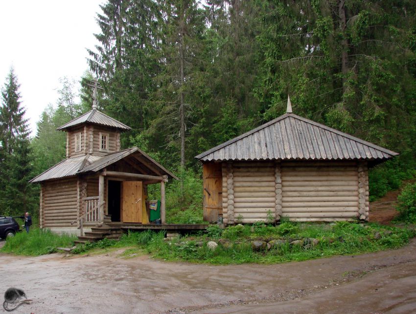 Часовня Тихвинской иконы Божией Матери, Ужин (Валдайский район, Новгородская область). фасады