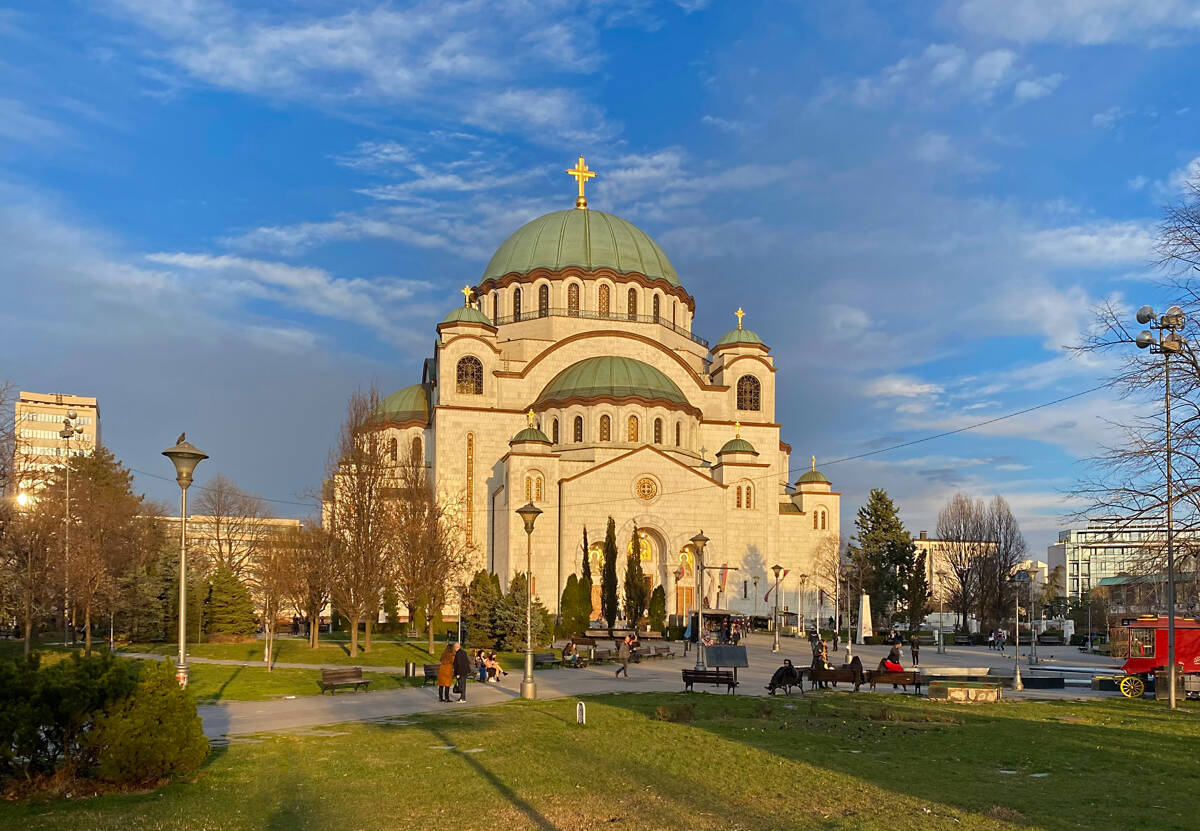 Собор Саввы Сербского, Белград (Белград, округ, Сербия). фасады, Вид с запада