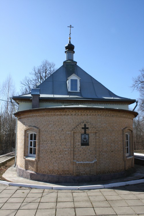 Церковь Покрова Пресвятой Богородицы (новая), Покров (Вяземский район, Смоленская область). фасады