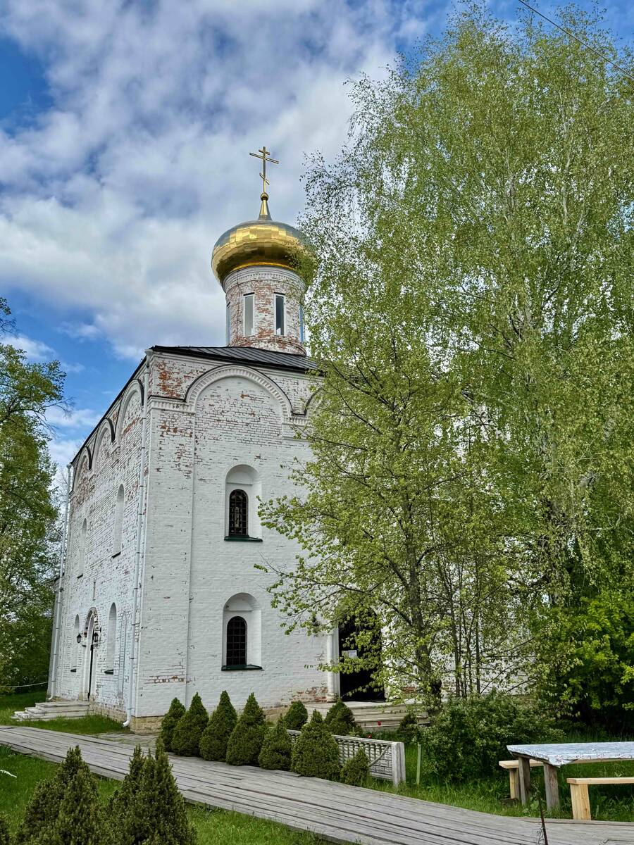 Островоезерский Троицкий монастырь. Собор Троицы Живоначальной (новый), Ворсма (Павловский район, Нижегородская область). архитектурные детали