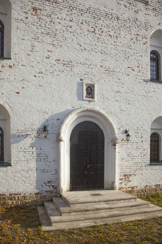 архитектурные детали. Островоезерский Троицкий монастырь. Собор Троицы Живоначальной (новый), Ворсма (Павловский район, Нижегородская область)