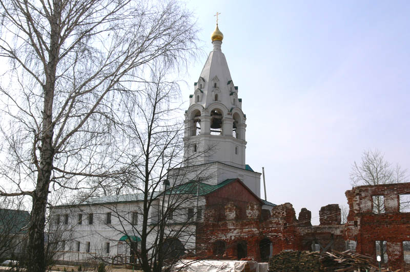 Ворсма. Островоезерский Троицкий монастырь. Церковь Михаила Малеина. фасады