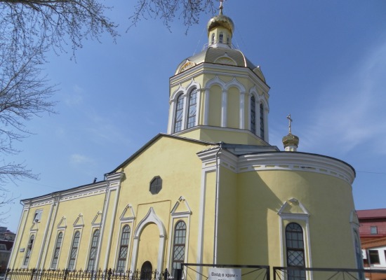 Екатеринбург. Крестовоздвиженский монастырь. Церковь Воздвижения Креста Господня. фасады