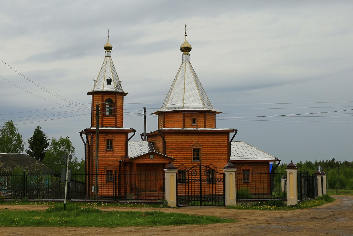 Церковь Казанской иконы Божией Матери, Антушково (Ильинский район, Ивановская область). фасады