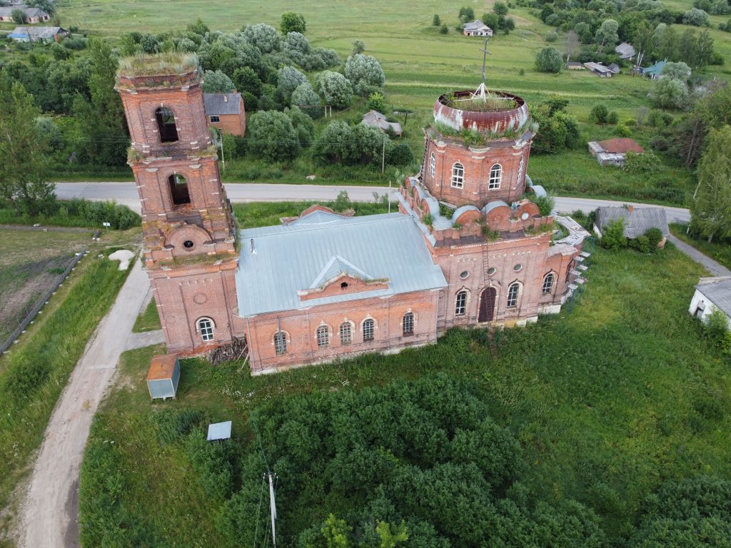 Церковь Георгия Победоносца, Манаенки (Арсеньевский район и пос. Славный, Тульская область). фасады