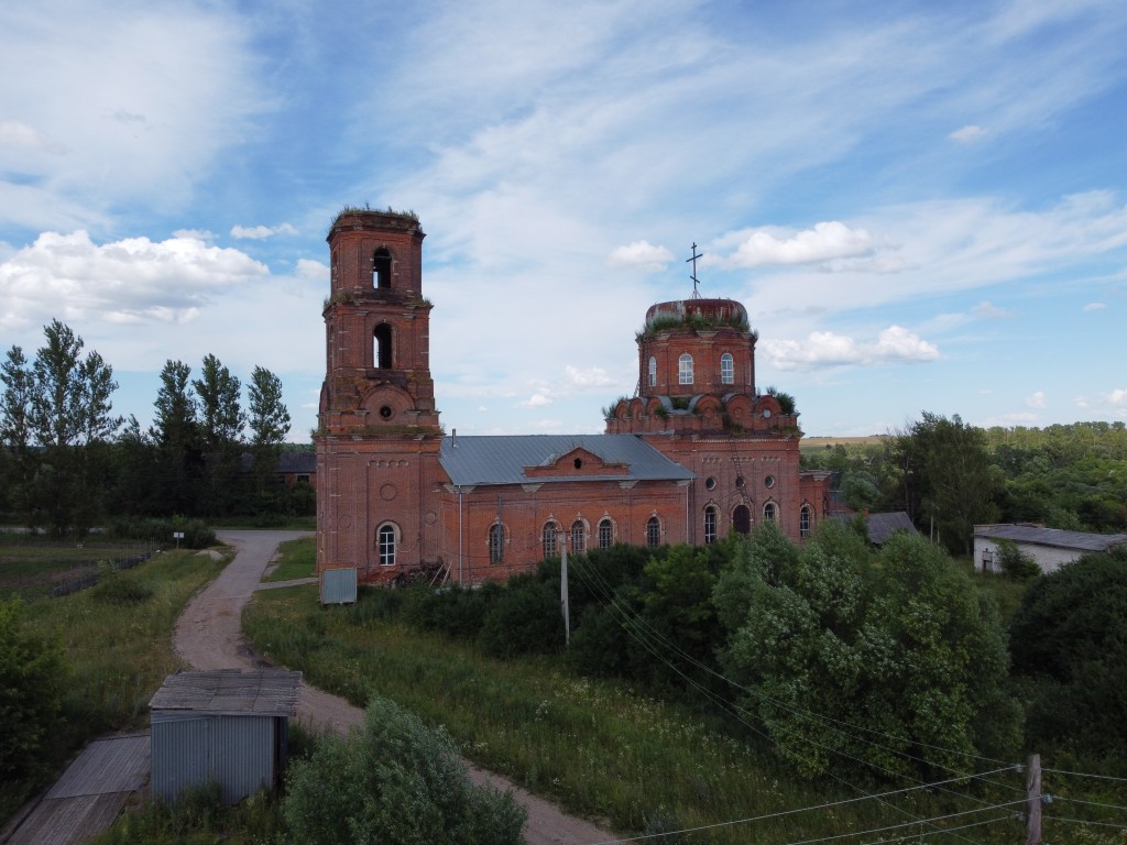 Церковь Георгия Победоносца, Манаенки (Арсеньевский район и пос. Славный, Тульская область). фасады