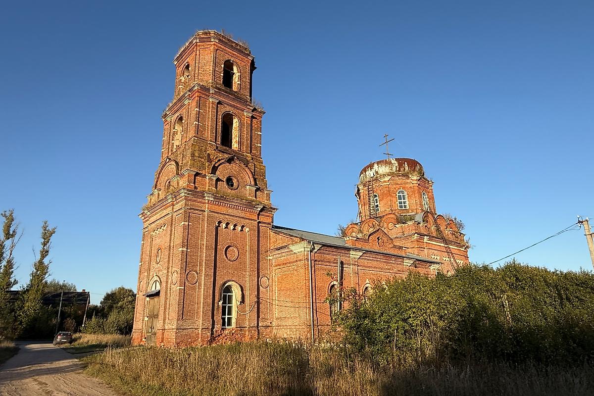 фасады. Церковь Георгия Победоносца, Манаенки (Арсеньевский район и пос. Славный, Тульская область)