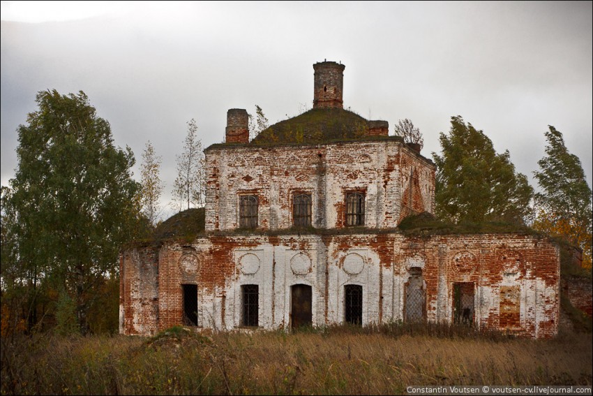 Ново-Архангел, урочище. Церковь Николая Чудотворца. фасады