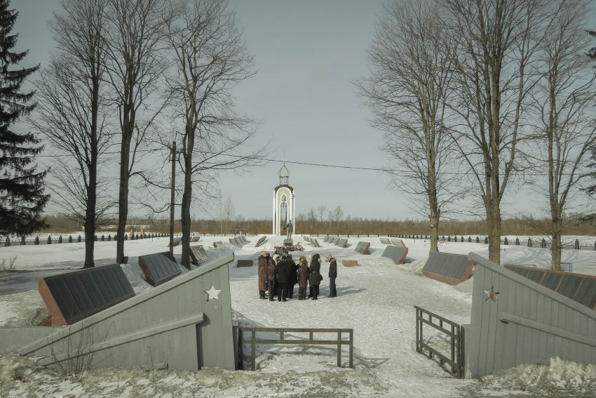 Мясной Бор (Новгородский район). Неизвестная часовня, фотография. общий ...
