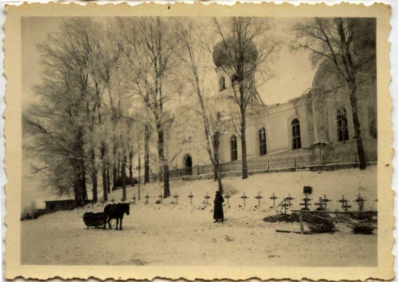 Церковь Успения Пресвятой Богородицы, Домаши (Валдайский район, Новгородская область). архивная фотография, Северный фасад. Фото 1942 г. с аукциона e-bay.de