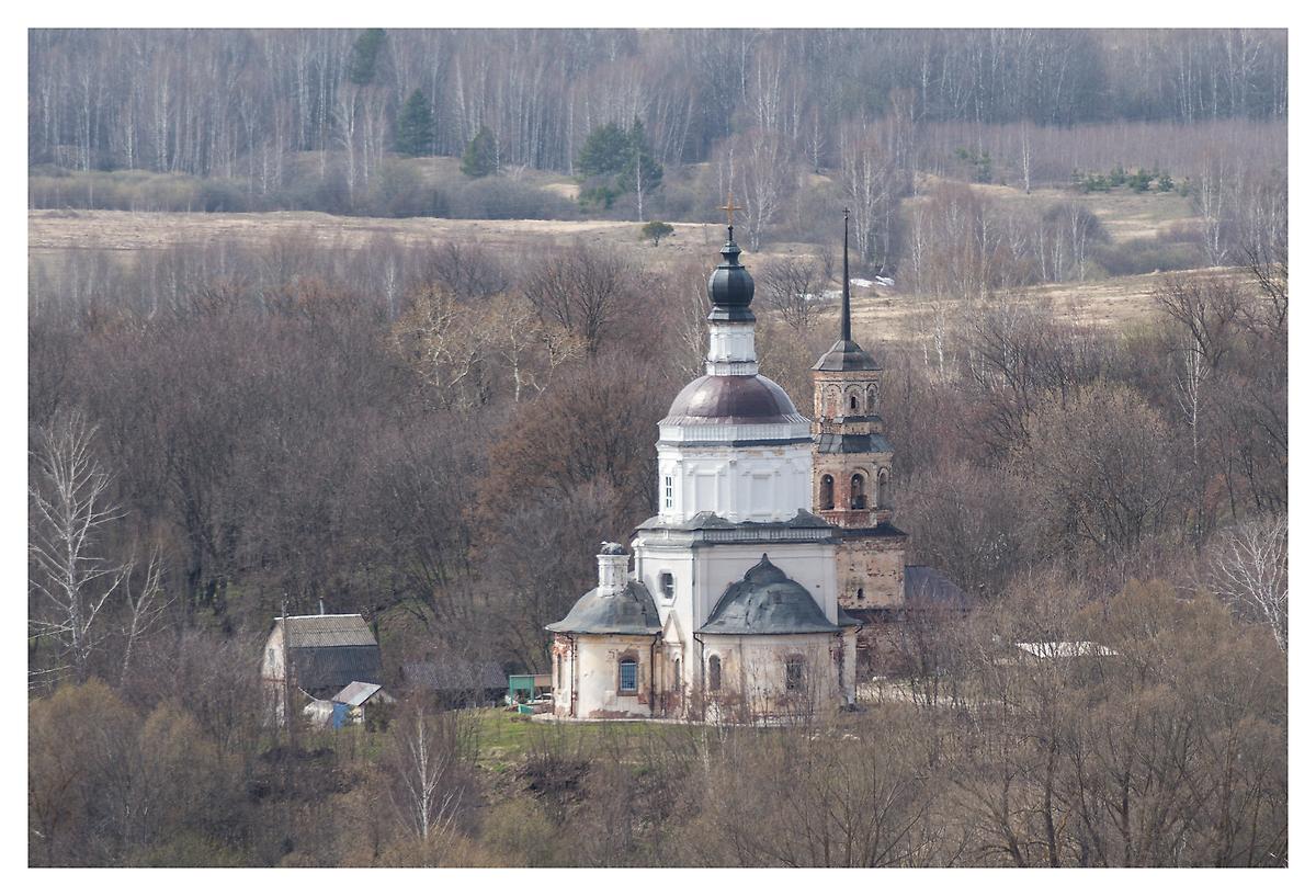 общий вид в ландшафте. Церковь Кирилла Белозерского, Каймары (Высокогорский район, Республика Татарстан)