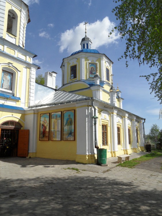 Церковь Преображения Господня, Большие Кабаны (Лаишевский район, Республика Татарстан). архитектурные детали, Большие Кабаны. Южный фасад Преображенской церкви.