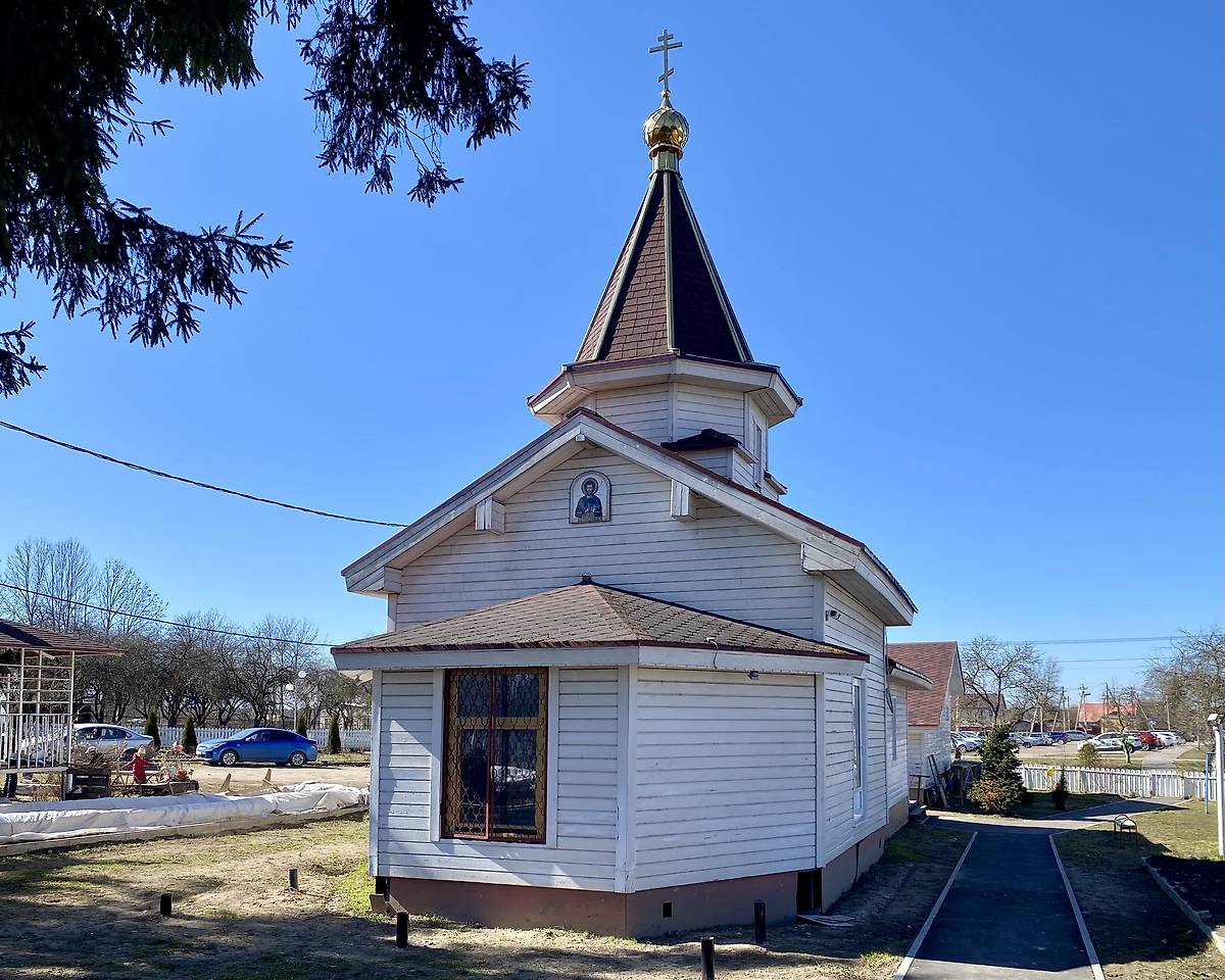Вид с востока, фасады. Церковь Иоанна Воина, Малое Верево (Гатчинский район, Ленинградская область)