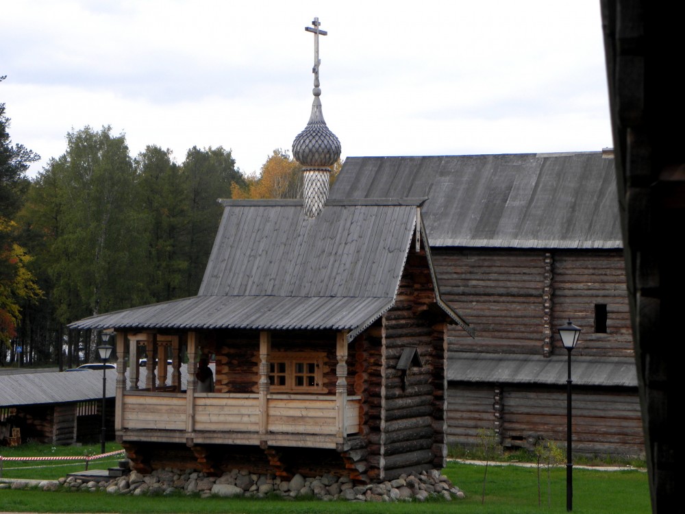 Часовня Спаса Нерукотворного Образа, Невский Парклесхоз (Всеволожский район, Ленинградская область). фасады
