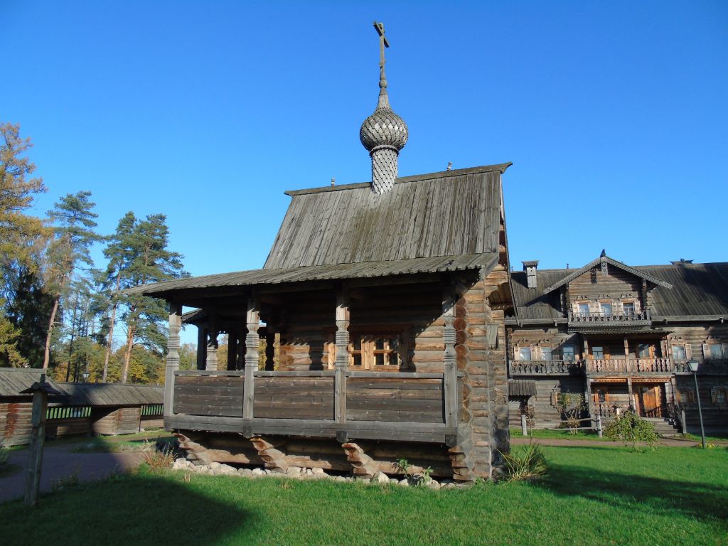 Часовня Спаса Нерукотворного Образа, Невский Парклесхоз (Всеволожский район, Ленинградская область). фасады