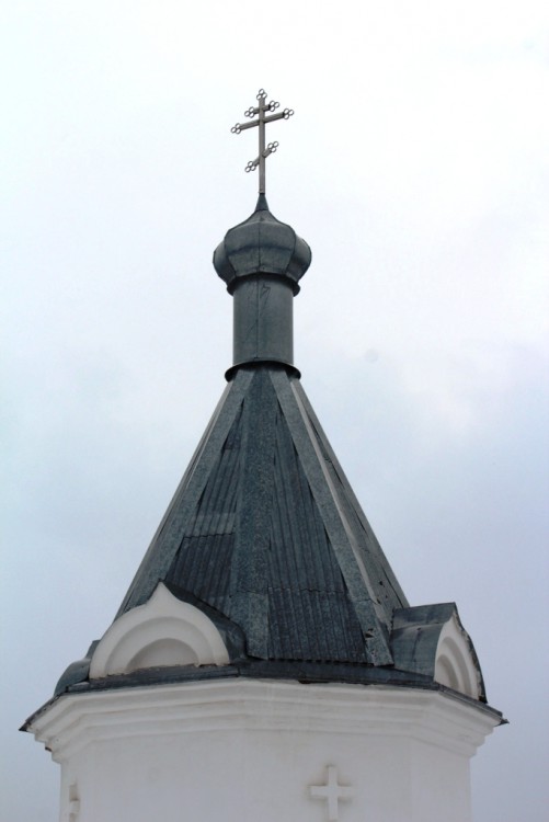 Часовня Николая, царя-мученика, в Мамонтовке, Пушкино (Пушкинский район и гг. Ивантеевка, Королёв, Московская область). архитектурные детали, Завершение часовни