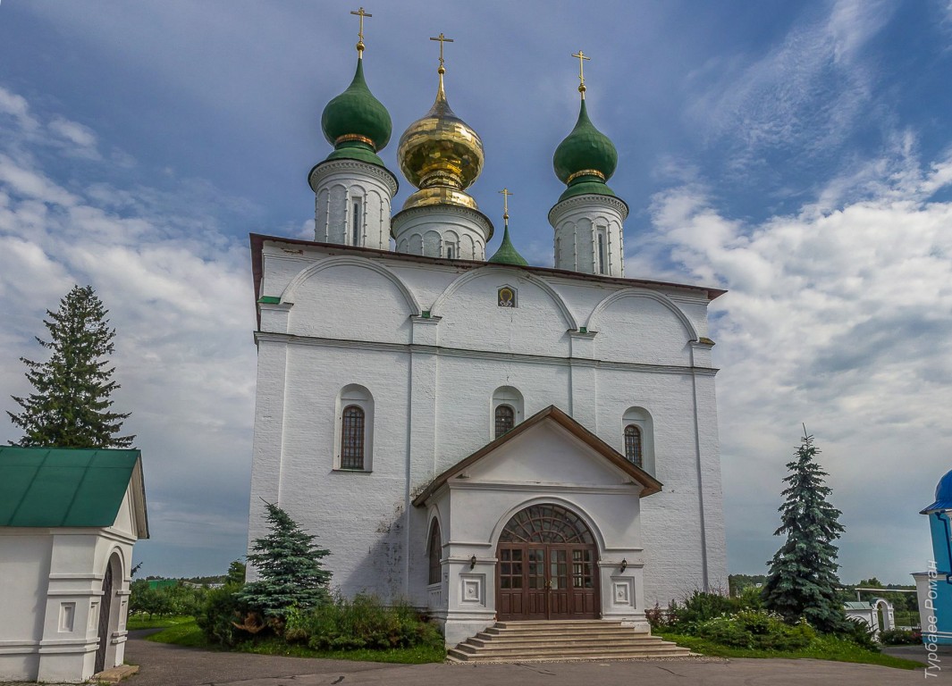 Николо-Шартомский мужской монастырь. Собор Николая Чудотворца, Введеньё (Шуйский район, Ивановская область). фасады