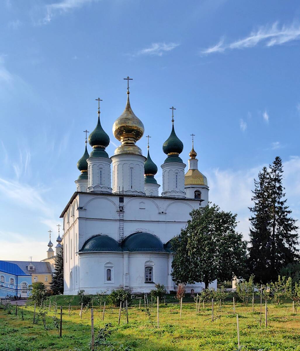 Николо-Шартомский мужской монастырь. Собор Николая Чудотворца, Введеньё (Шуйский район, Ивановская область). фасады