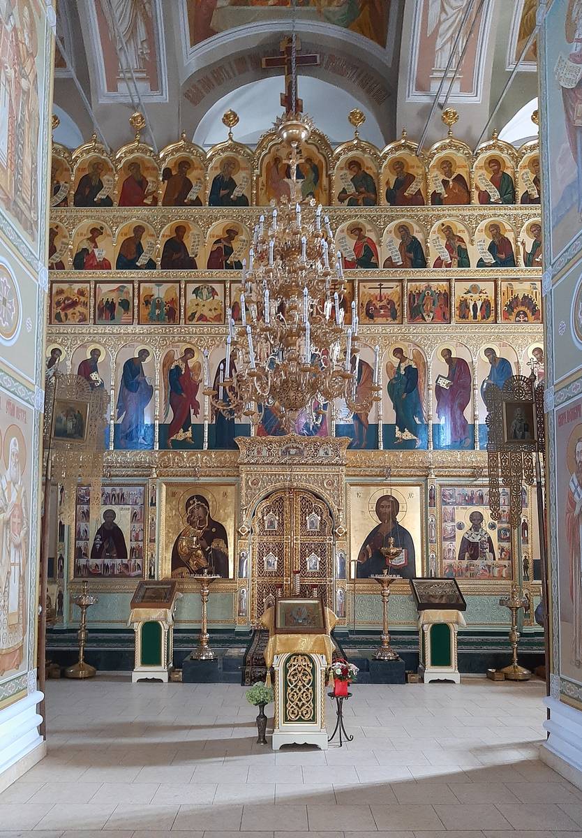 Николо-Шартомский мужской монастырь. Собор Николая Чудотворца, Введеньё (Шуйский район, Ивановская область). интерьер и убранство
