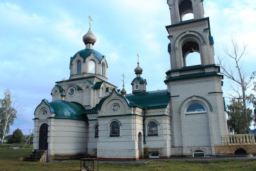 Новоживотинное. Церковь Михаила Архангела (новая). архитектурные детали, Северный фасад