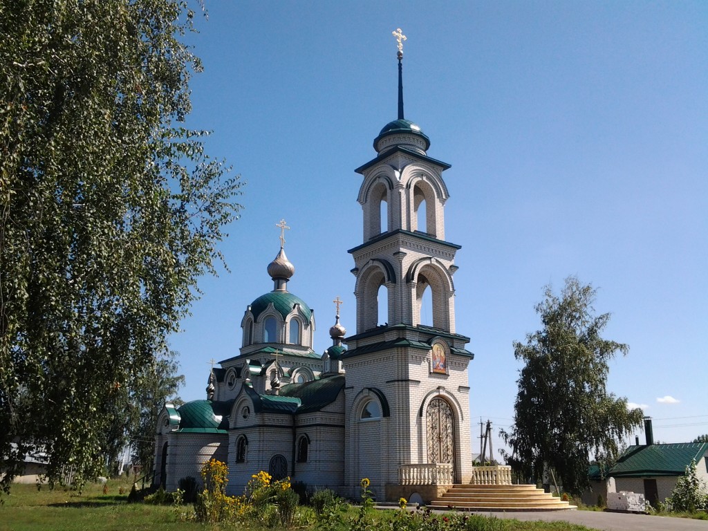 Новоживотинное. Церковь Михаила Архангела (новая). фасады