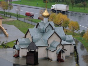 Москва. Церковь Троицы Живоначальной в Братееве