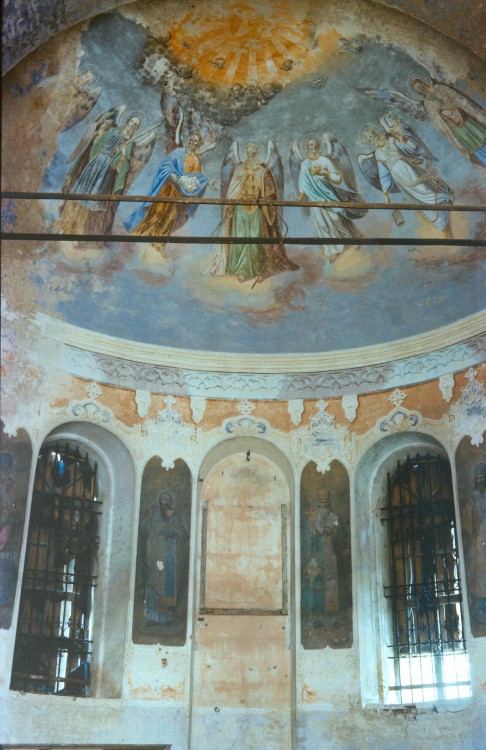 Беляницы. Церковь Троицы Живоначальной. интерьер и убранство, 1994