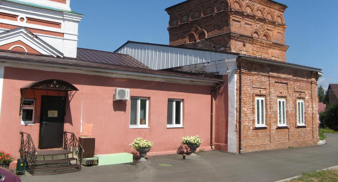 Церковь Николая Чудотворца в Красной Горке, Кировский район (Казань, город, Республика Татарстан). архитектурные детали, Южный фасад церкви