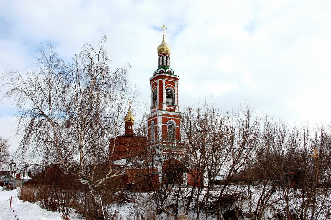 Кировский район. Церковь Николая Чудотворца в Красной Горке. фасады