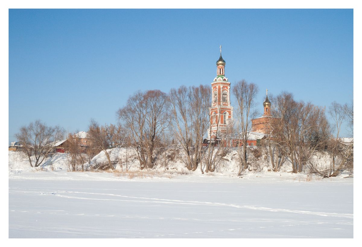 общий вид в ландшафте. Церковь Николая Чудотворца в Красной Горке, Кировский район (Казань, город, Республика Татарстан)