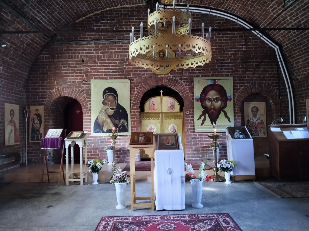 Церковь Николая Чудотворца в Тропине, Ярославль (Ярославль, город, Ярославская область). интерьер и убранство, иконостас