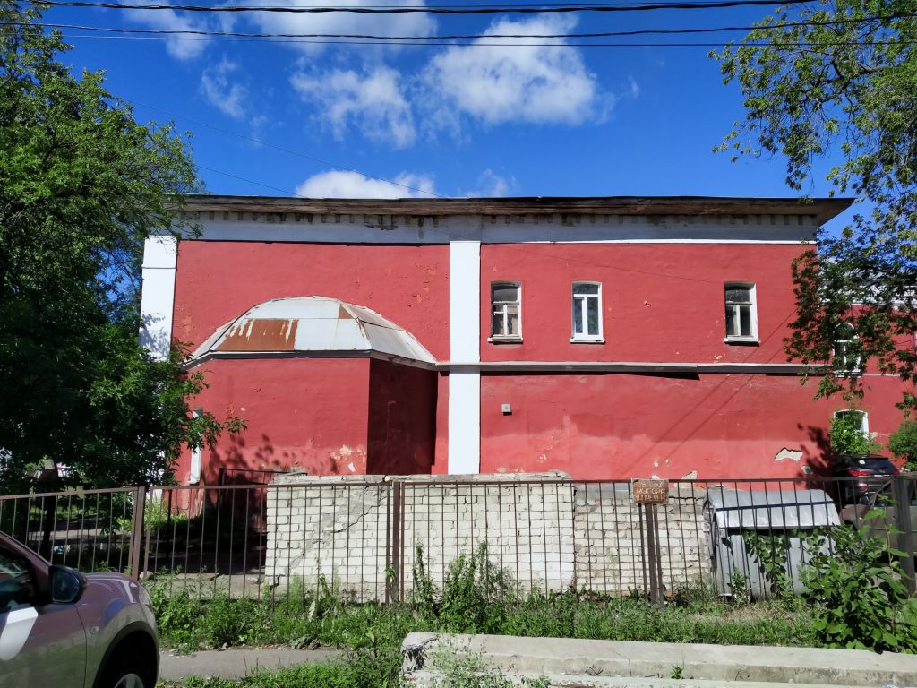 Домовая церковь Троицы Живоначальной при бывшем Николаевском приюте, Ярославль (Ярославль, город, Ярославская область). фасады