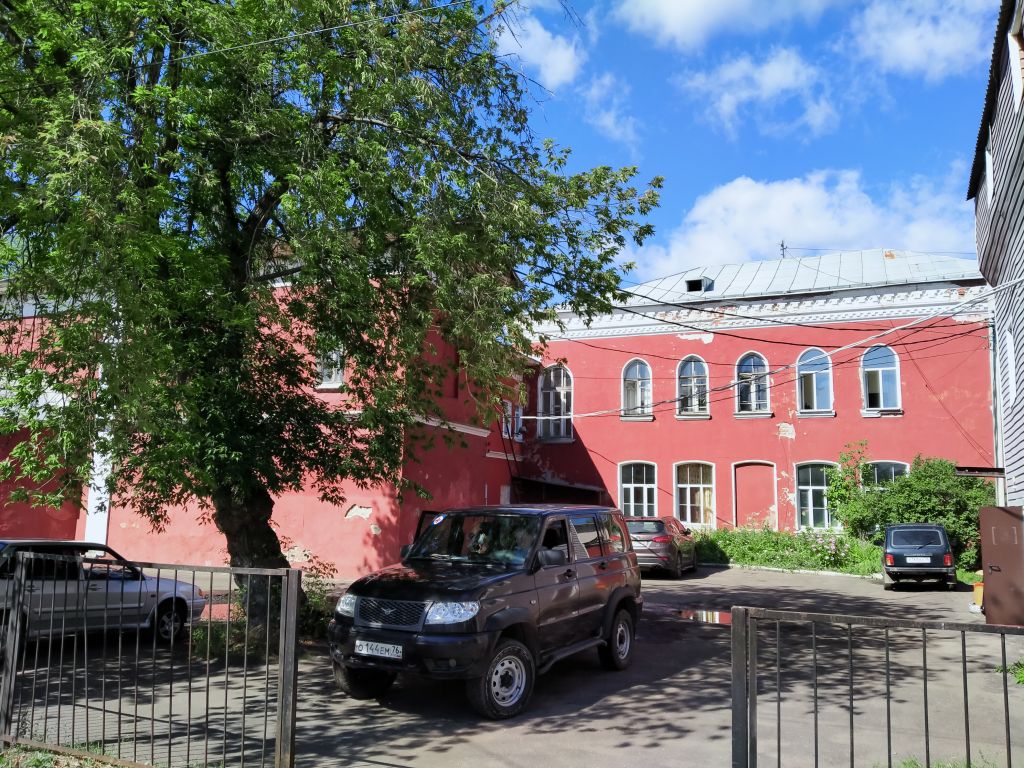 Домовая церковь Троицы Живоначальной при бывшем Николаевском приюте, Ярославль (Ярославль, город, Ярославская область). дополнительная информация
