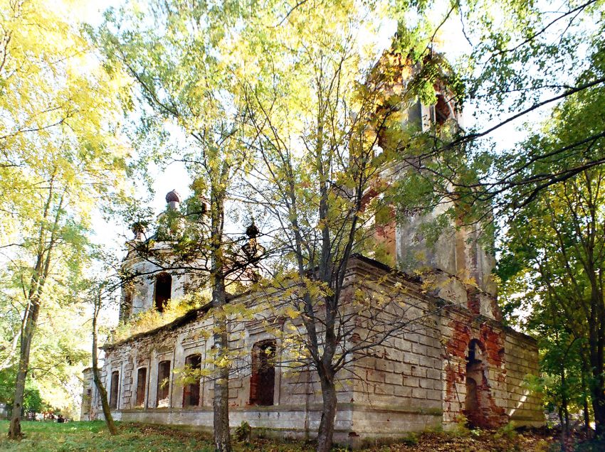 Кор-Кошево. Церковь Сретения Господня. фасады