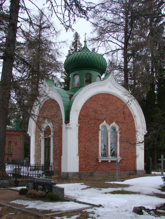 Часовня Казанской иконы Божией Матери, Хамина (Кюменлааксо, Финляндия). общий вид в ландшафте