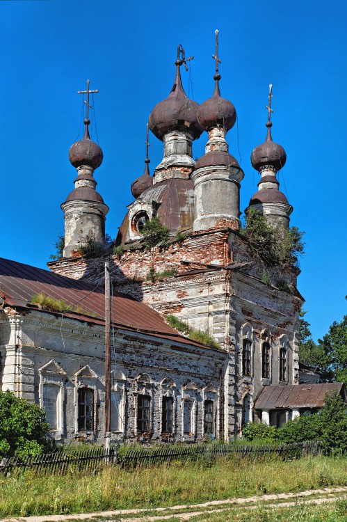Синёво-Дуброво. Церковь Тихвинской иконы Божией Матери. фасады
