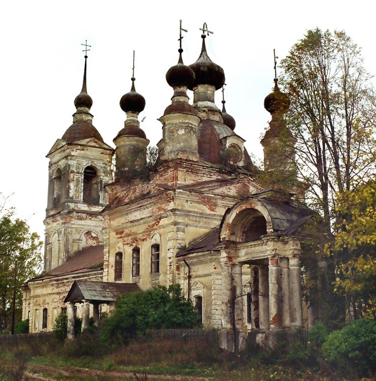 Синёво-Дуброво. Церковь Тихвинской иконы Божией Матери. фасады