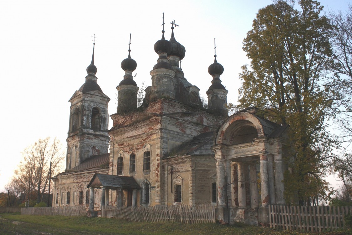 Церковь Тихвинской иконы Божией Матери, Синёво-Дуброво (Сонковский район, Тверская область). фасады