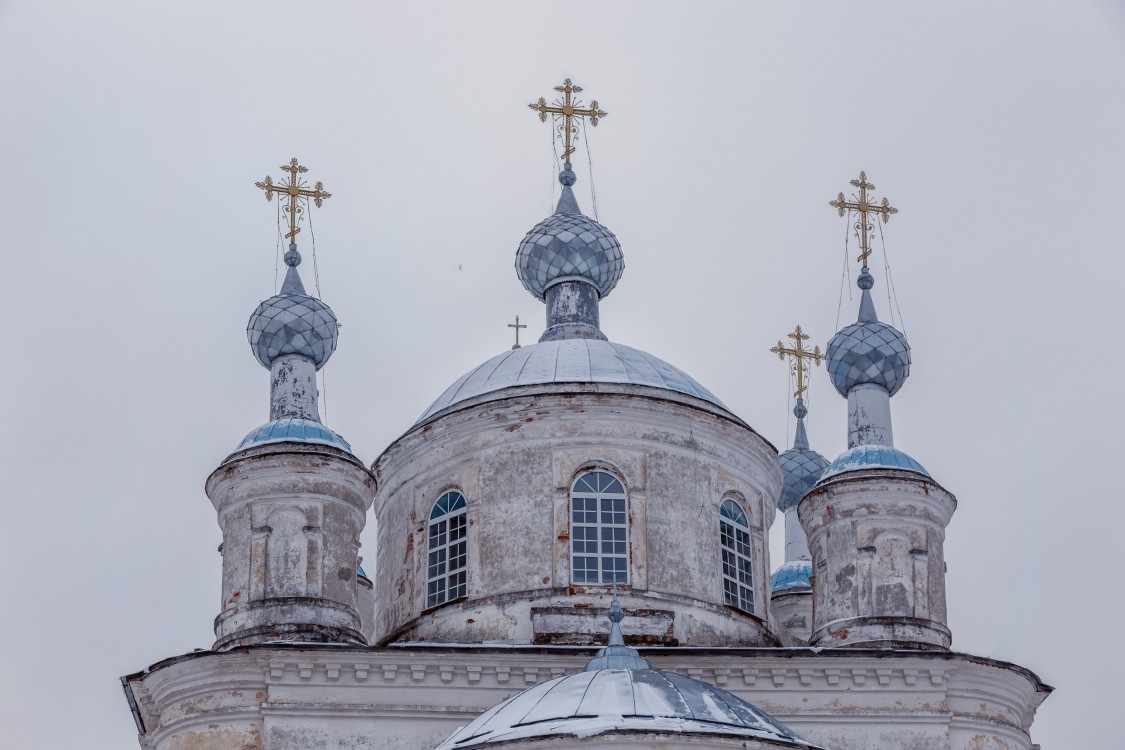 Поводнево. Церковь Воздвижения Креста Господня. фасады