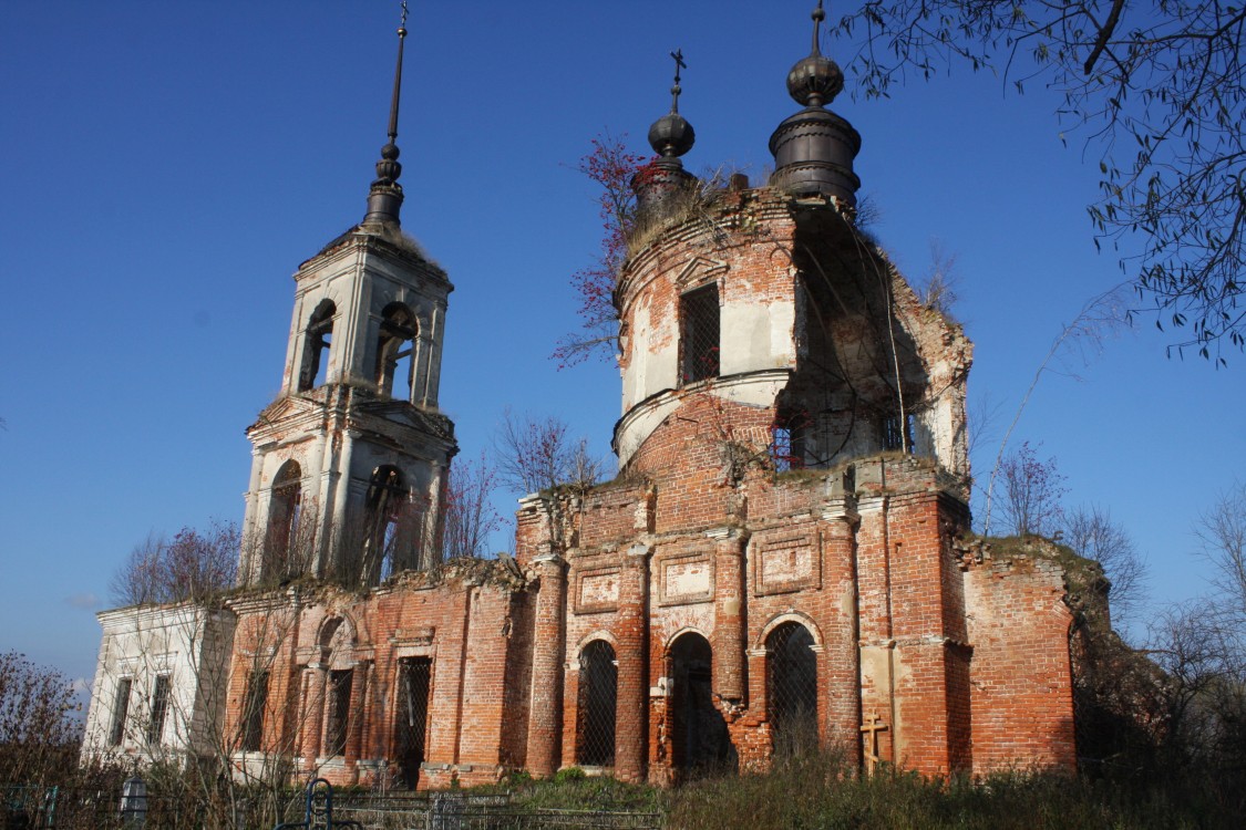 Перетерье. Церковь Покрова Пресвятой Богородицы. фасады