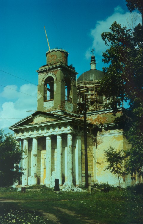 Дудино. Церковь Вознесения Господня. фасады, 1994
