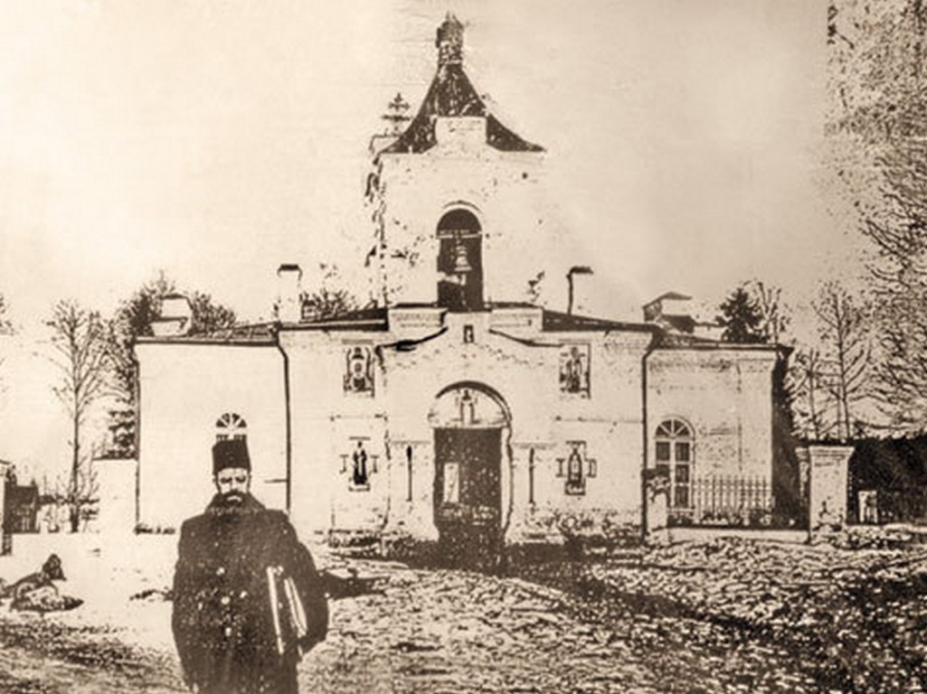 Бурашево. Церковь Покрова Пресвятой Богородицы. архивная фотография, фото из  газеты МК в Твери.